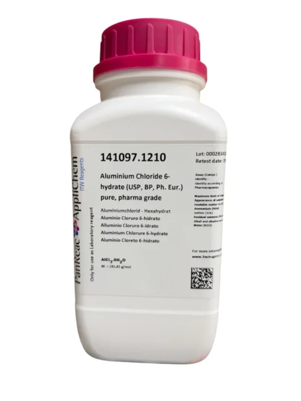 Aluminio Cloruro 6-hidrato (USP, BP, Ph. Eur.) puro, grado farma. Envase plástico de 1Kg. CAS 7784-13-6 . CODIGO DE COMPRA: PANR141097.1210