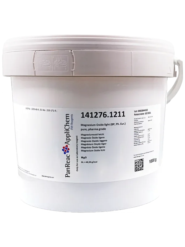 Magnesio Óxido ligero (BP, Ph. Eur.) puro, grado farma. CAS 1309-48-4 . Envase plástico de 1 Kg. CODIGO DE COMPRA: PANR141276.1211