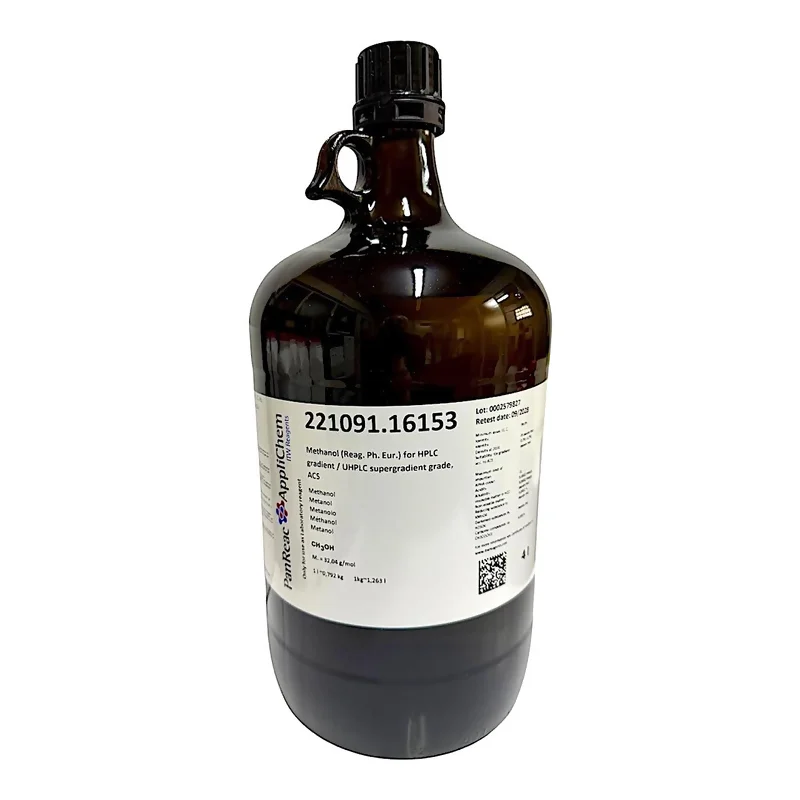 Metanol (Reag. USP, Ph. Eur.) grado HPLC gradiente / UHPLC supergradiente, ACS. CAS 67-56-1 . Envase de vidrio ámbar de 4 Litros. CODIGO DE COMPRA PANR221091.16153